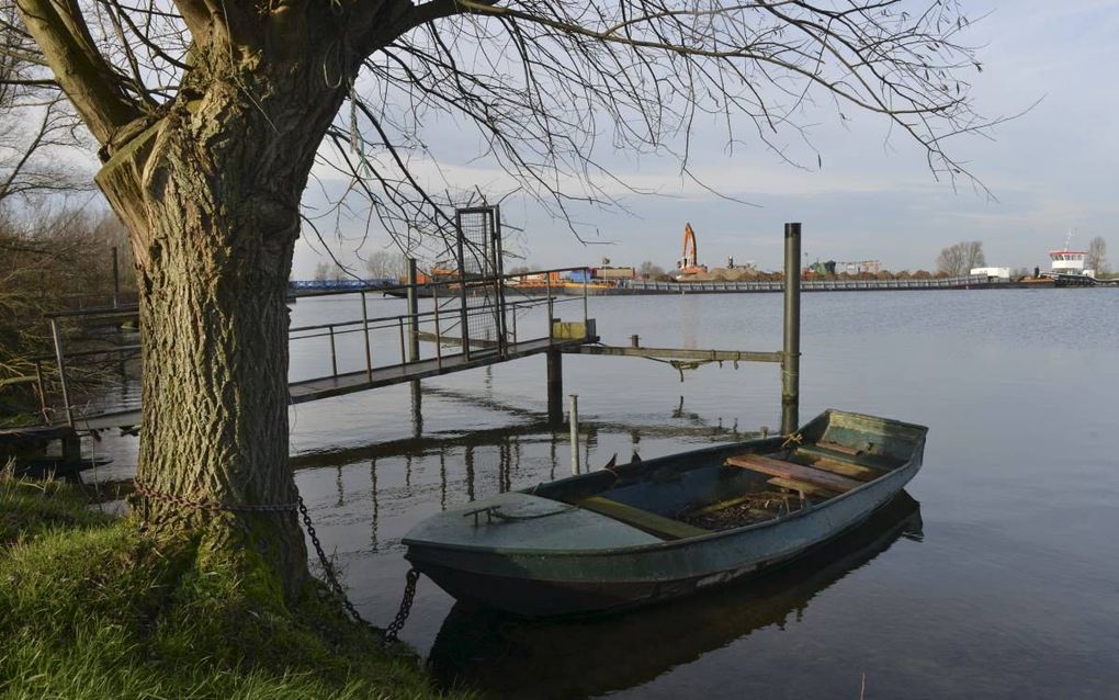 Slibstort in onder meer de Redichemse Waard in Culemborg heeft tot Kamervragen geleid. beeld William Hoogteyling