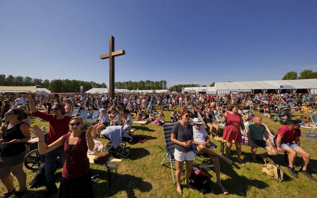 De 48e editie van de pinksterconferentie van stichting Opwekking in Biddinghuizen trok afgelopen weekend zo’n 75.000 bezoekers.  beeld Jaco Klamer