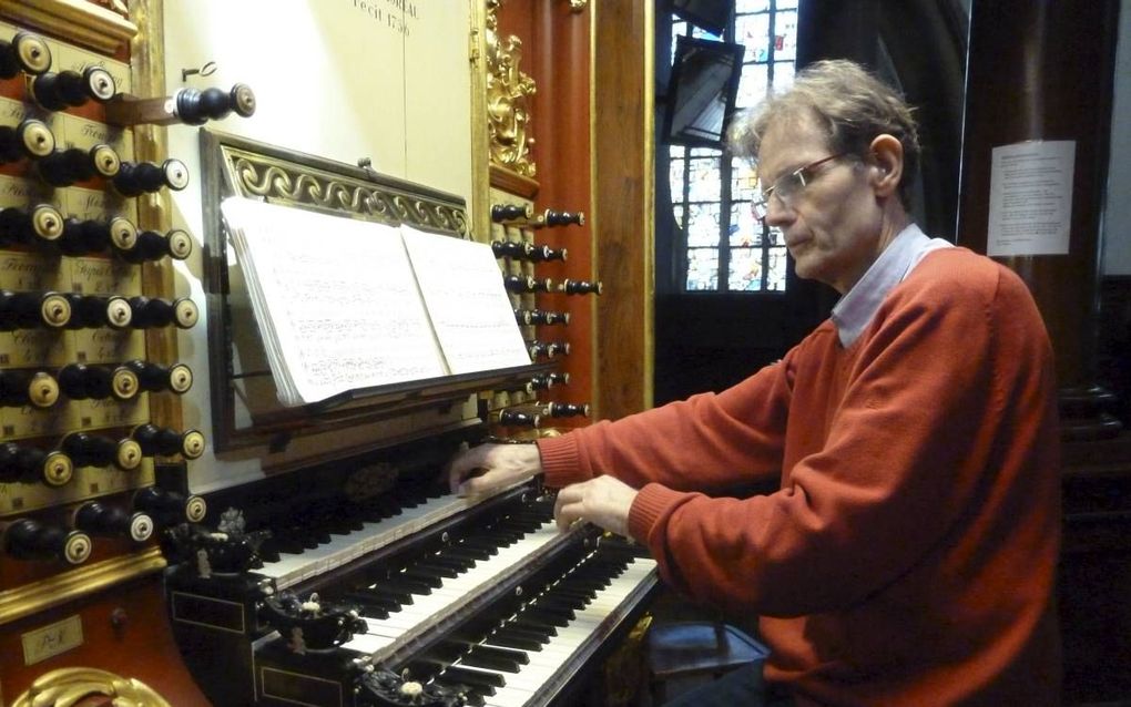 Christiaan Ingelse achter het Moreauorgel. beeld Christiaan Ingelse