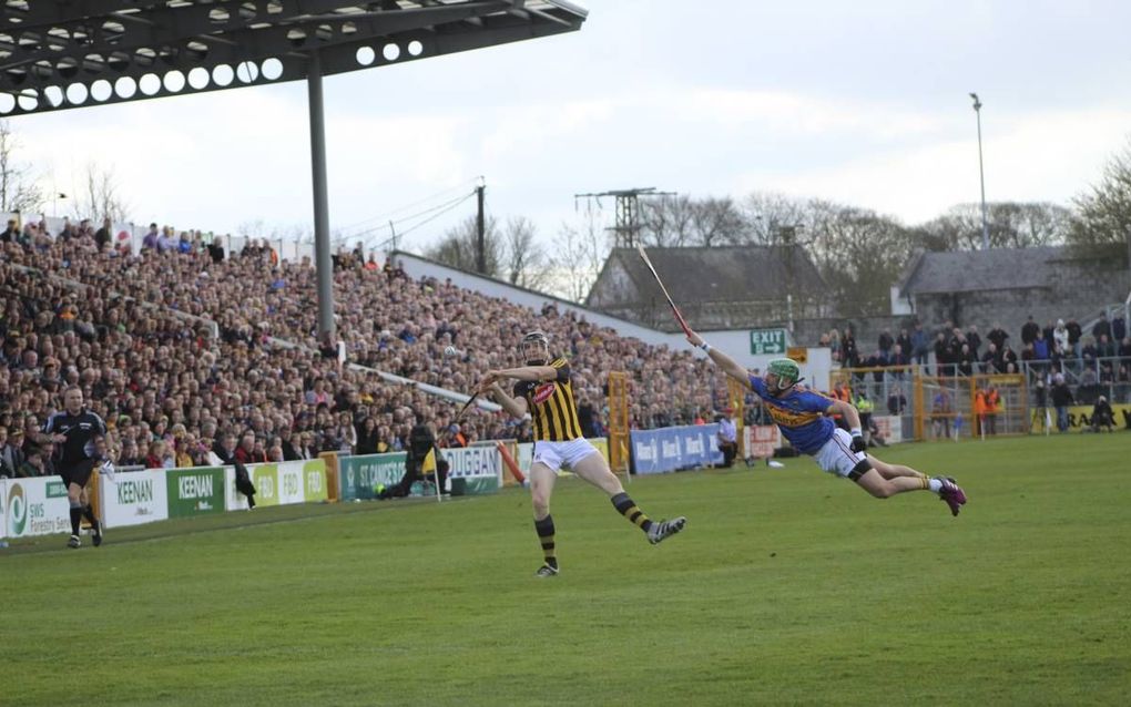 Hurling is een ruige en mannelijke sport. beeld John Spijkerman