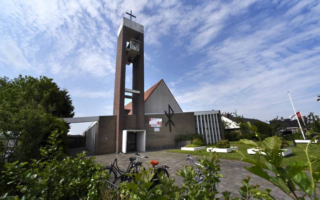 Laatste dienst in Rotondekerk Zwaagwesteinde