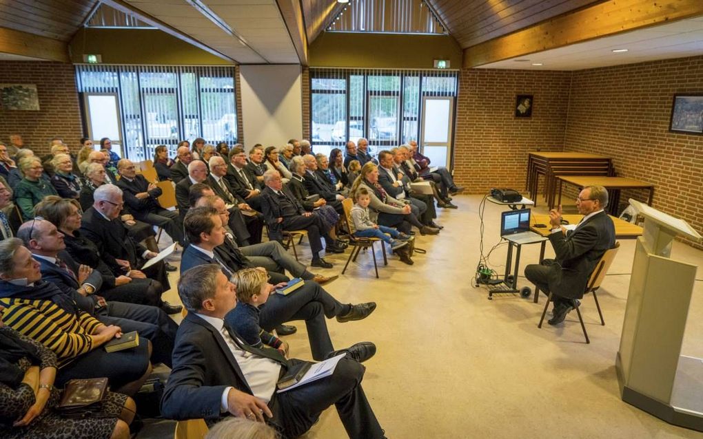 Cubacoördinator Jan Haeser neemt in de loop van 2019 afscheid van de Spaans-Evangelische Zending. Tijdens de zendingsmiddag zaterdag in Hardinxveld-Giessendam vertelde hij over de „reformatie” die hij waarneemt onder Cubaanse christenen.  beeld Cees van d