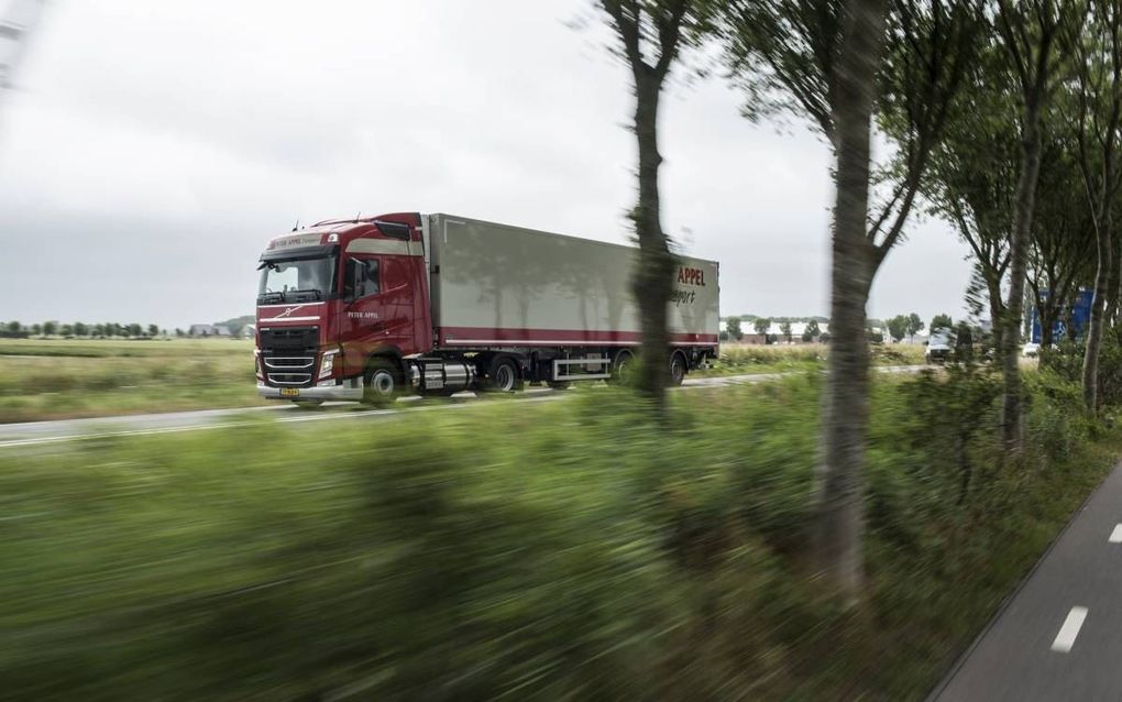 Voor de lange afstanden is het (bio)gas lng op dit moment populair. Onder meer Peter Appel Transport in Middenmeer heeft afgelopen jaar enkele lng-trucks aangekocht. beeld Volvo Trucks Nederland