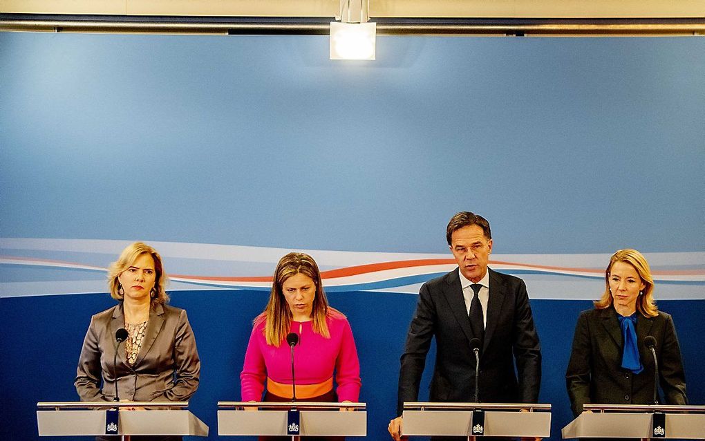 De ministers Van Nieuwenhuizen en Schouten, premier Rutte en minister Van Veldhoven (v.l.n.r.). beeld ANP