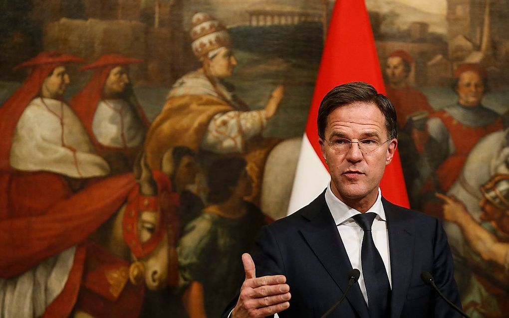 Premier Rutte, woendag tijdens een persconferentie in Rome. beeld EPA, Fabio Frustaci