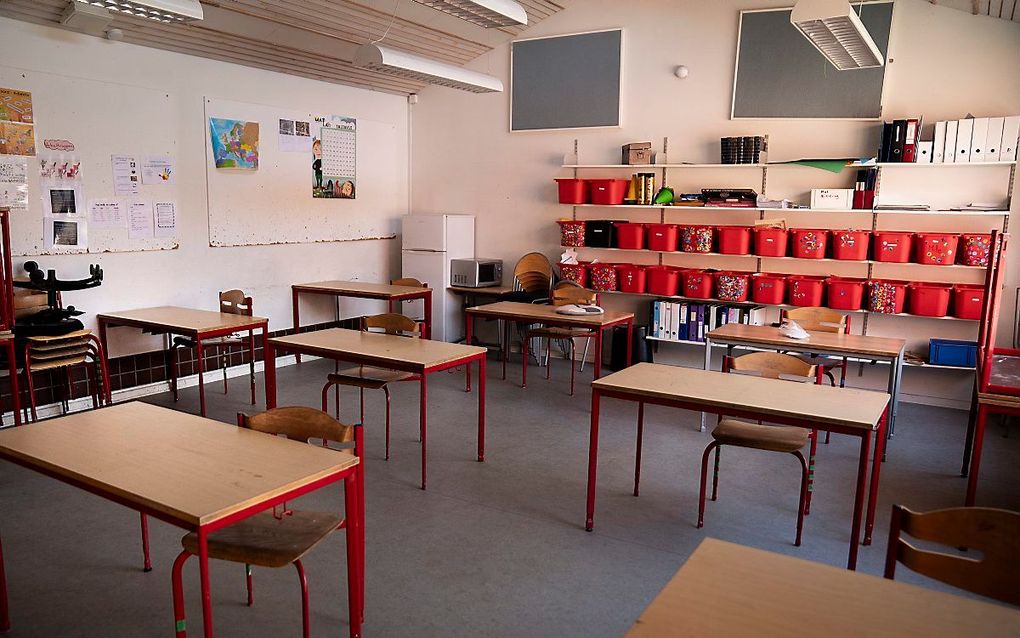 Kinderdagverblijven en kleuterscholen in Denemarken gaan woensdag weer open. Ook kinderen tot 13 jaar oud gaan vanaf dan weer schoollessen volgen. beeld EPA