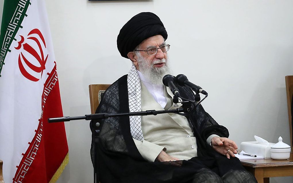 De hoogste geestelijk leider van de islamitische republiek, ayatollah Ali Khamenei. beeld EPA