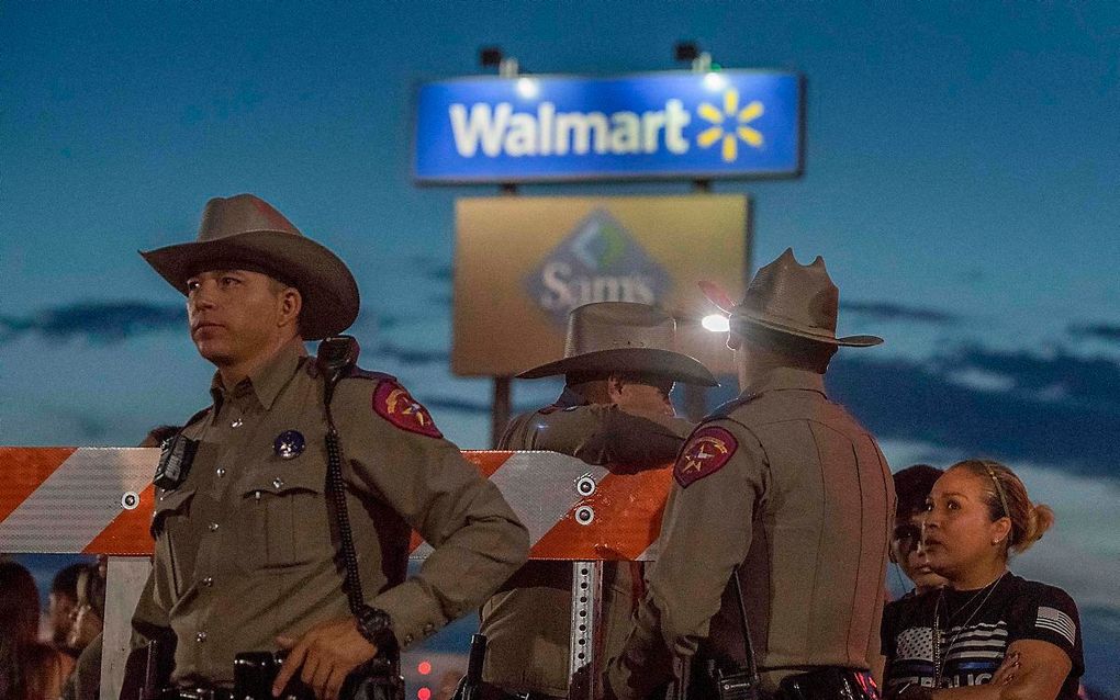 Niet iedereen in El Paso is blij met het bezoek van president Trump woensdag. beeld AFP