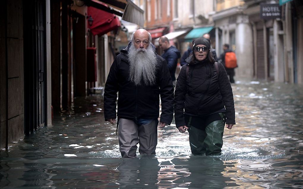 Ondergelopen straten in Venetië. beeld AFP