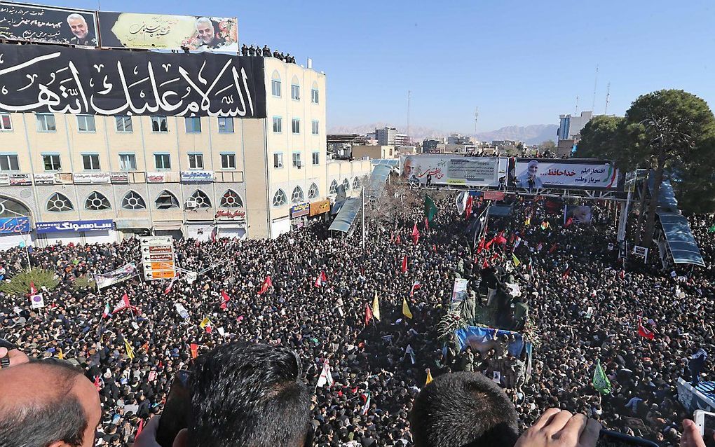 De begrafenis van de Iraanse generaal Qassem Soleimani. beeld AFP