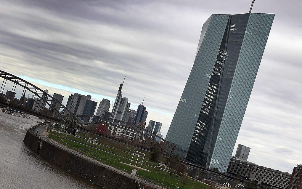 Het hoofdkantoor van de Europese Centrale Bank in Frankfurt am Mein. beeld AFP, Daniël Roland