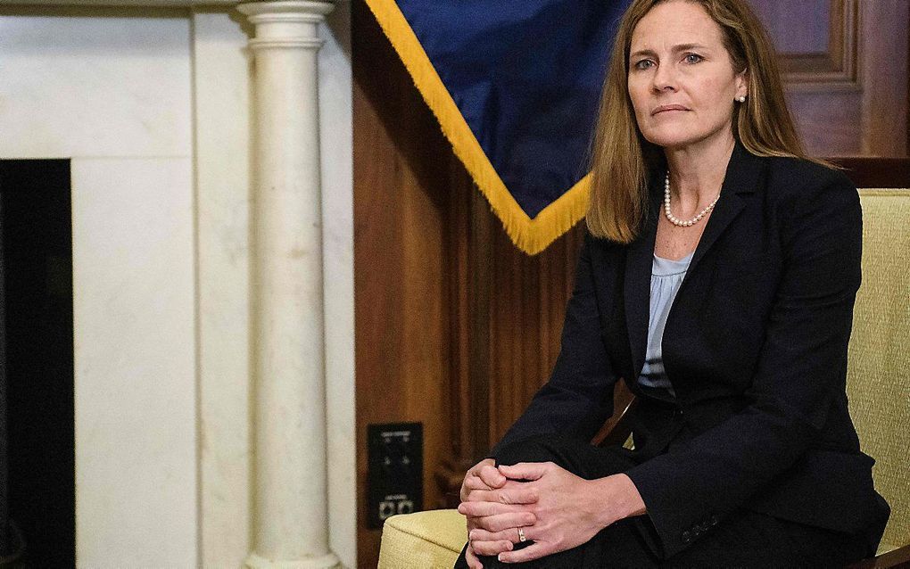 Het onderwerp abortus kwam ook ter sprake bij de elf uur durende hoorzitting in de Senaat waarbij dinsdag Amy Coney Barrett, de kandidaat-rechter voor het Hooggerechtshof, werd ondervraagd. beeld AFP, Nicholas Kamm