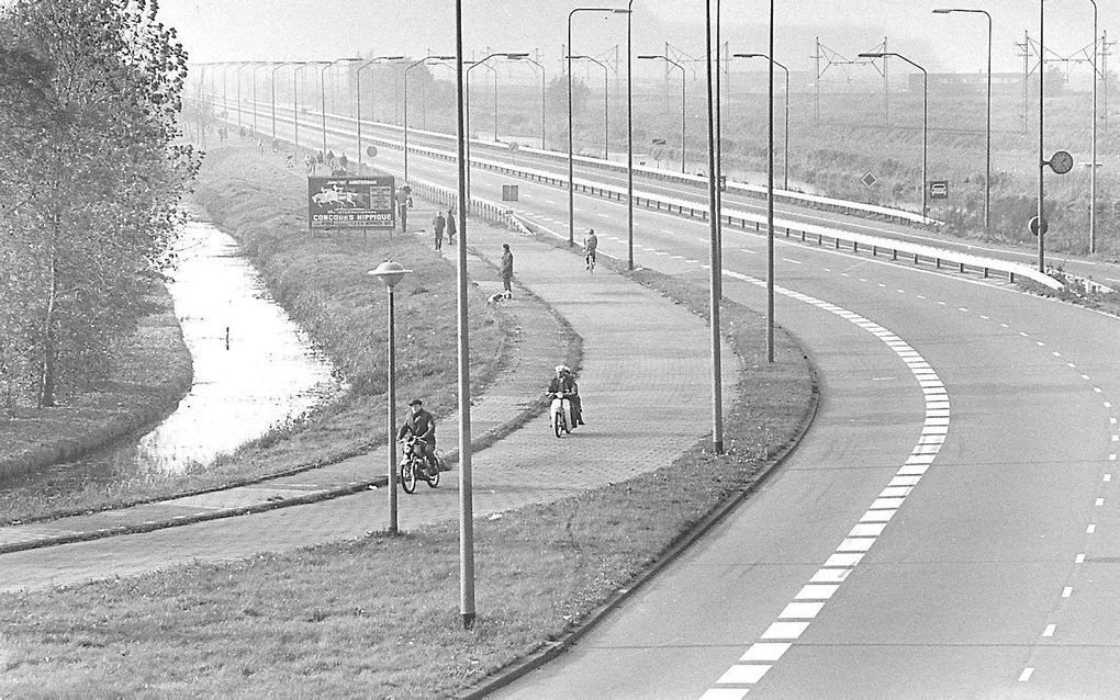 Autoloze zondag in 1973. beeld ANP