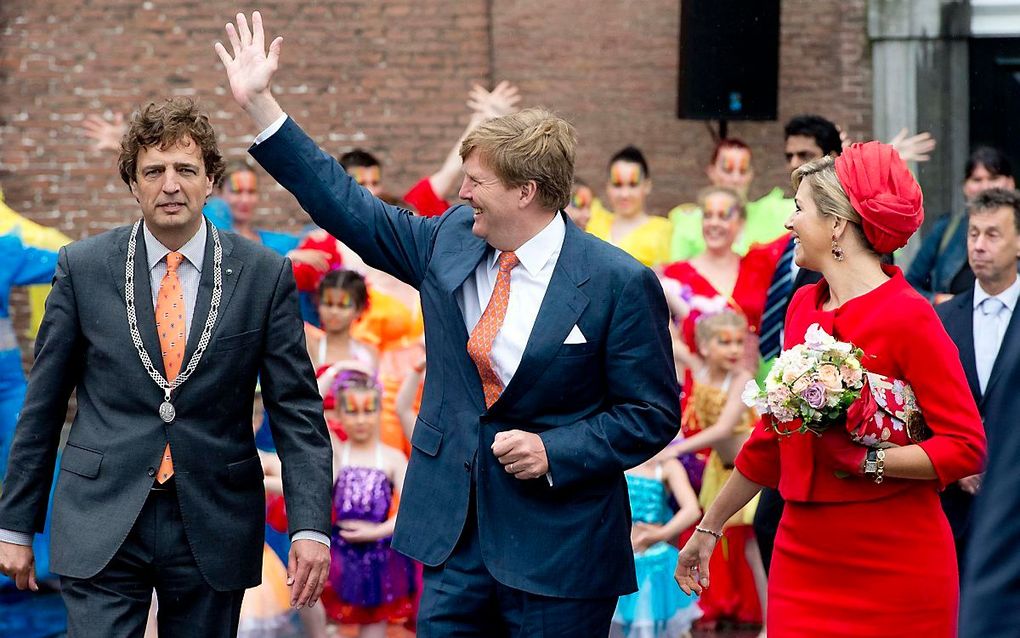 Burgemeester van Goes, René Verhulst (l.), op een foto uit 2013. beeld ANP