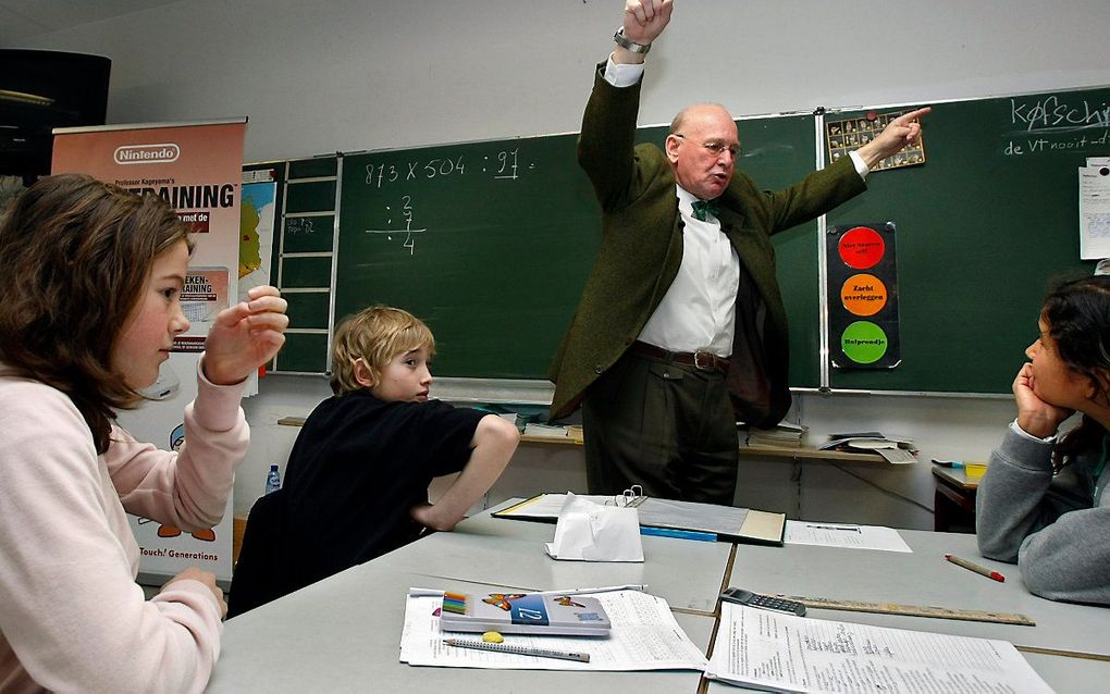 Willem Bouman voor de klas in 2008. beeld ANP