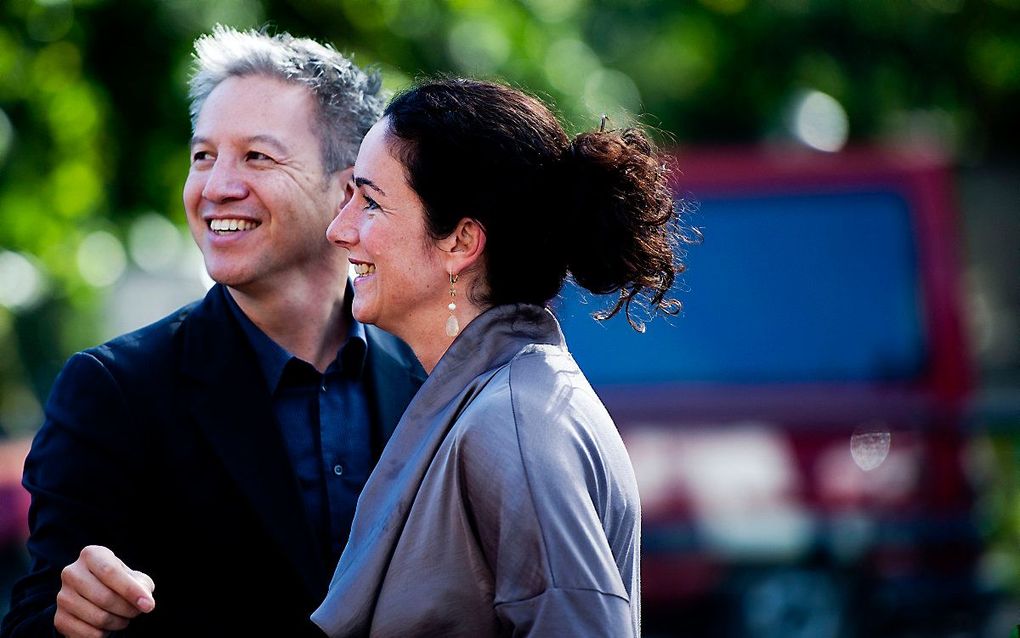 Femke Halsema met haar partner, regiseur Robert Oey. beeld ANP