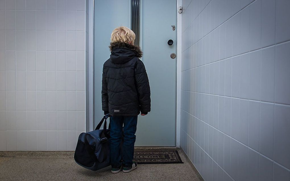 Veel pleegkinderen konden de afgelopen tijd niet bij hun biologische ouders op bezoek in verband met de coronamaatregelen. beeld ANP, Roos Koole