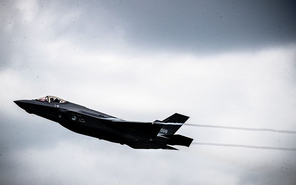 Een Joint Strike Fighter, in actie tijdens de Luchtmachtdagen 2019 op vliegbasis Volkel. beeld ANP