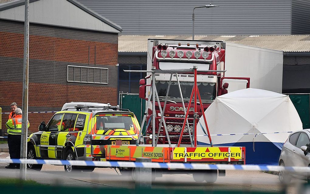 De truck waarin de 39 lichamen werden gevonden. beeld AFP