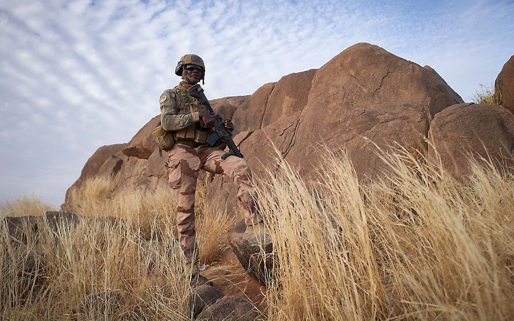 Een soldaat in het noorden van Burkina Faso. beeld AFP