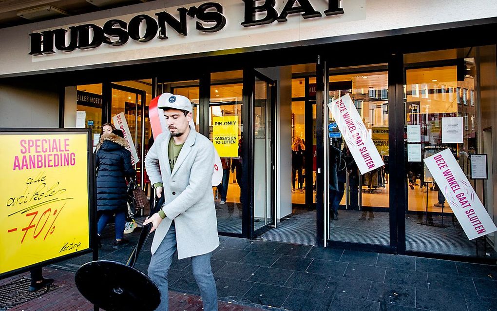 De Hudson's Bay in Leiden tijdens de laatste week van de opheffingsuitverkoop. beeld ANP