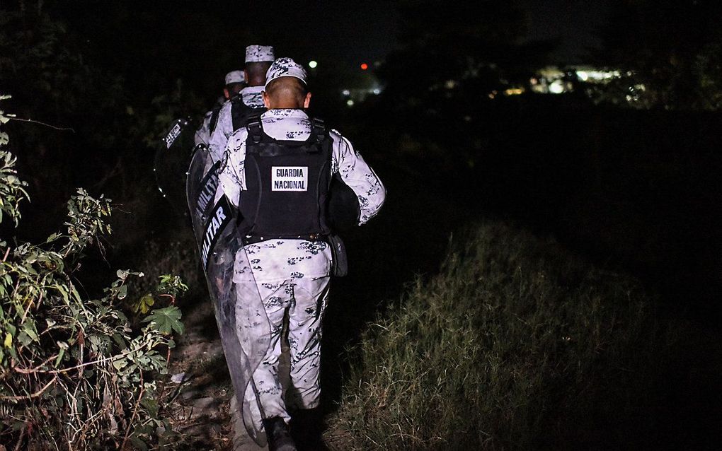 Mexicaanse gardisten in Ciudad Hidalgo, bij de Guatemalaanse grens. beeld AFP