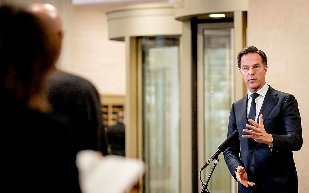 Premier Rutte staat de pers te woord na afloop van een overleg van de Ministeriele Commissie Crisisbeheersing (MCCb). beeld ANP, Sem van der Wal