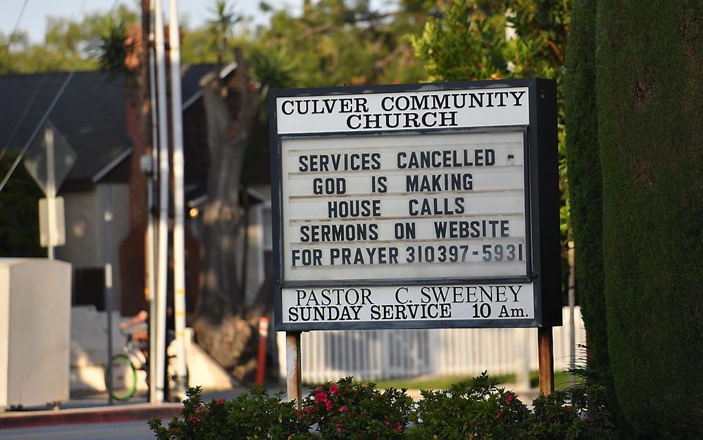 Ook deze kerk in de Amerikaanse staat Californië houdt haar deuren gesloten ten tijde van de coronacrisis. ​President Trump riep gouverneurs ertoe op om kerken toestemming te geven hun deuren weer te openen, maar veel kerken vinden zijn oproep prematuur. 