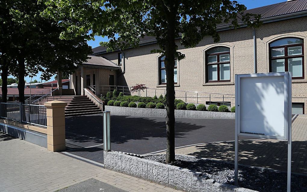 Het kerkgebouw van de Russisch-Duitse baptistengemeente in Bremerhaven. beeld EPA, Focke Strangmann