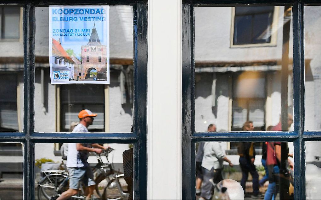 Aankondiging van de Elburgse koopzondag. beeld ANP