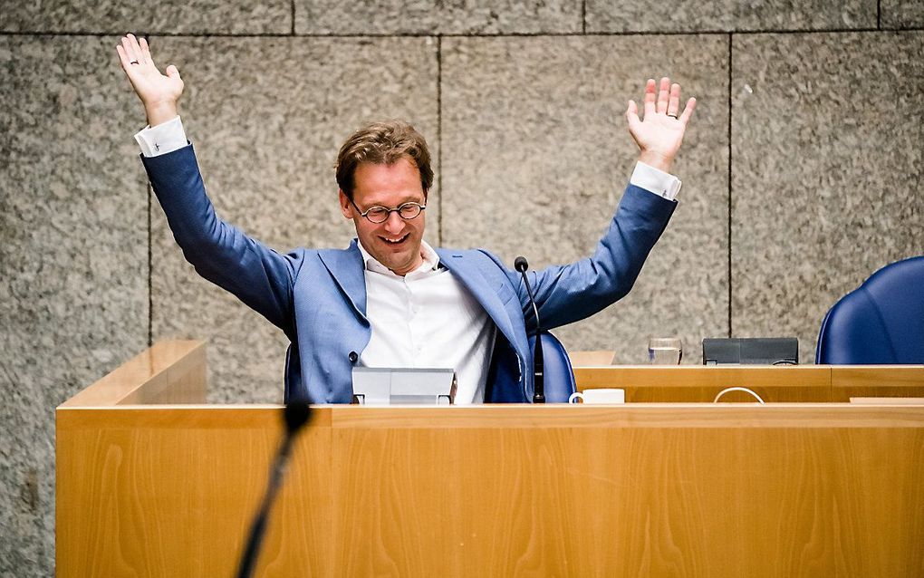 Ronald van Raak (SP) tijdens het debat in de Tweede Kamer over zijn initiatiefwet voor het invoeren van een correctief referendum. beeld ANP, BART MAAT