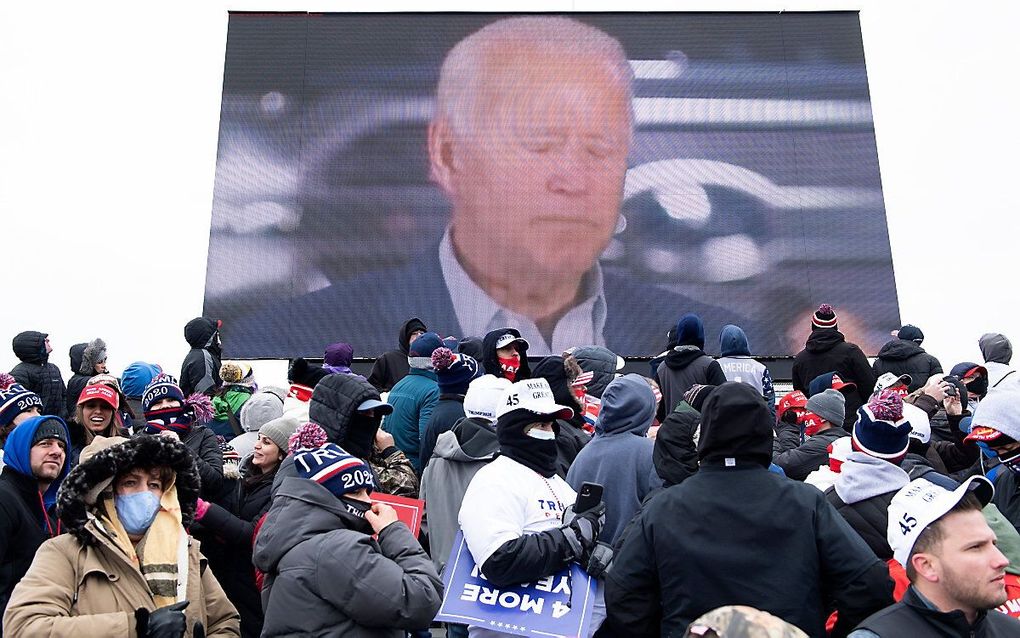 De meeste panelleden (70 procent) kiezen dus voor Biden, hoewel hij met de veelgehoorde toelichting „Alles beter dan Trump” ook niet de gedroomde kandidaat lijkt. beeld AFP, Brendan Smialowski