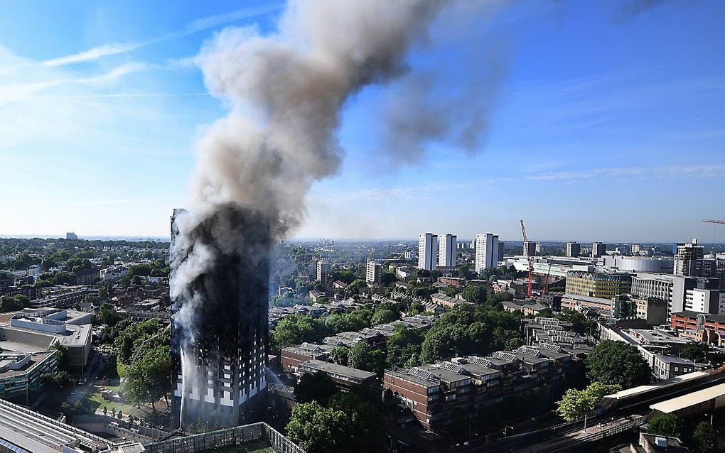 De Grenfell Tower, woensdagmiddag. beeld EPA