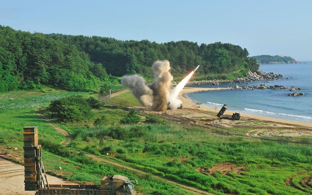 Lancering van de raket door Noord-Korea. beeld AFP