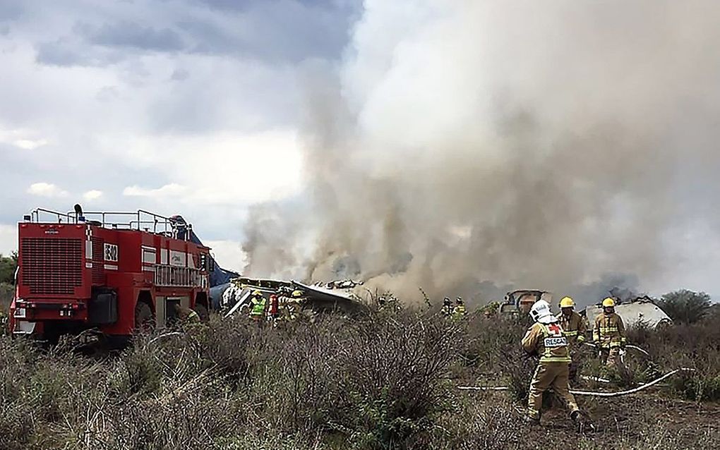 In Mexico is een passagiersvliegtuig met 97 passagiers en vier bemanningsleden aan boord neergestort.  beeld AFP