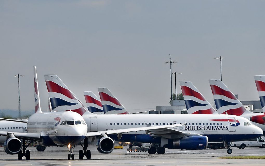 Vliegtuigen op Heathrow. beeld AFP