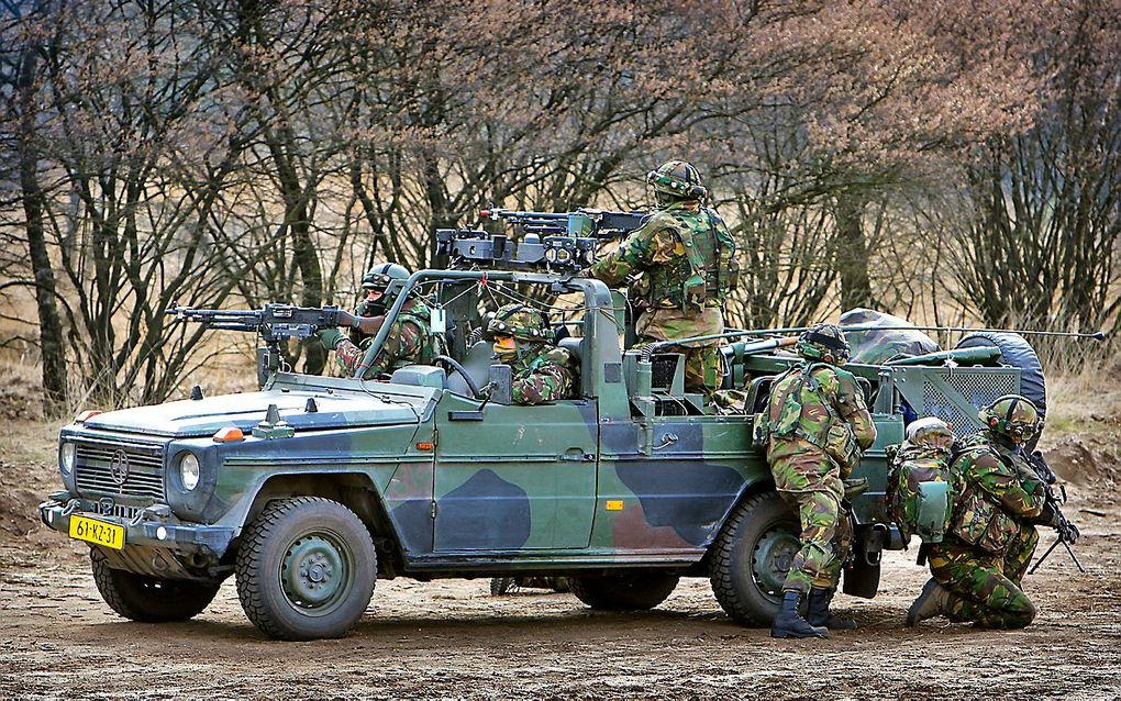 Militaire oefening bij Schaarsbergen. beeld ANP