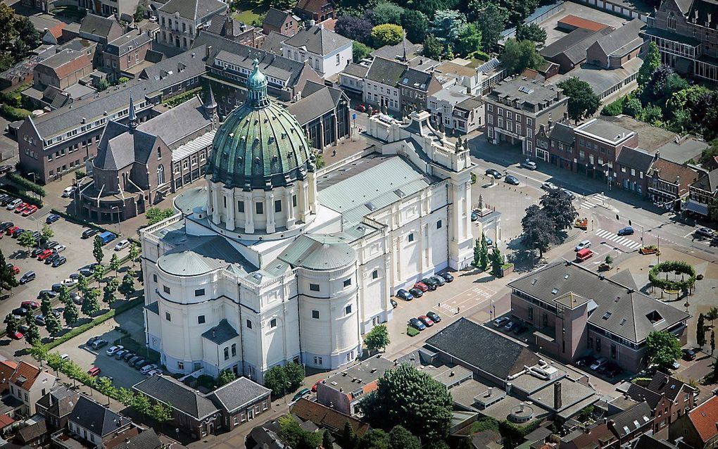 De basiliek van de heiligen Agatha en Barbara  te Oudenbosch. beeld RD, Henk Visscher