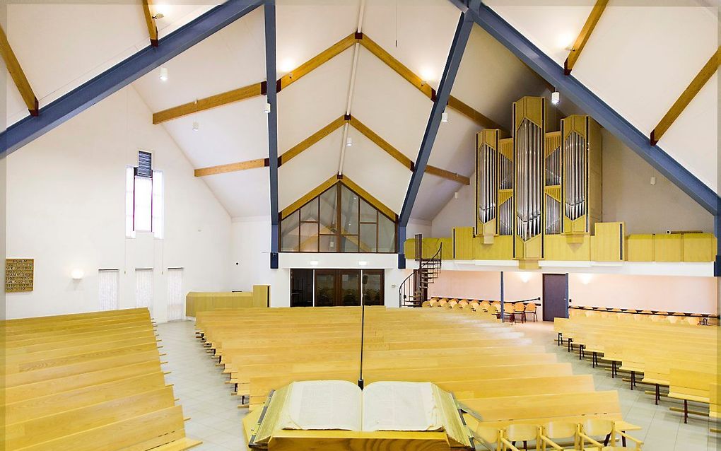 Interieur van de Eben-Haëzerkerk in Apeldoorn. beeld RD, Henk Visscher