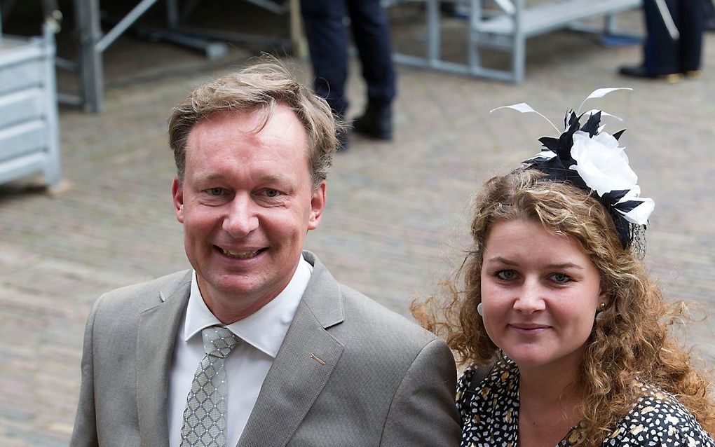 Diederik van Dijk met zijn dochter op Prinsjesdag. beeld RD