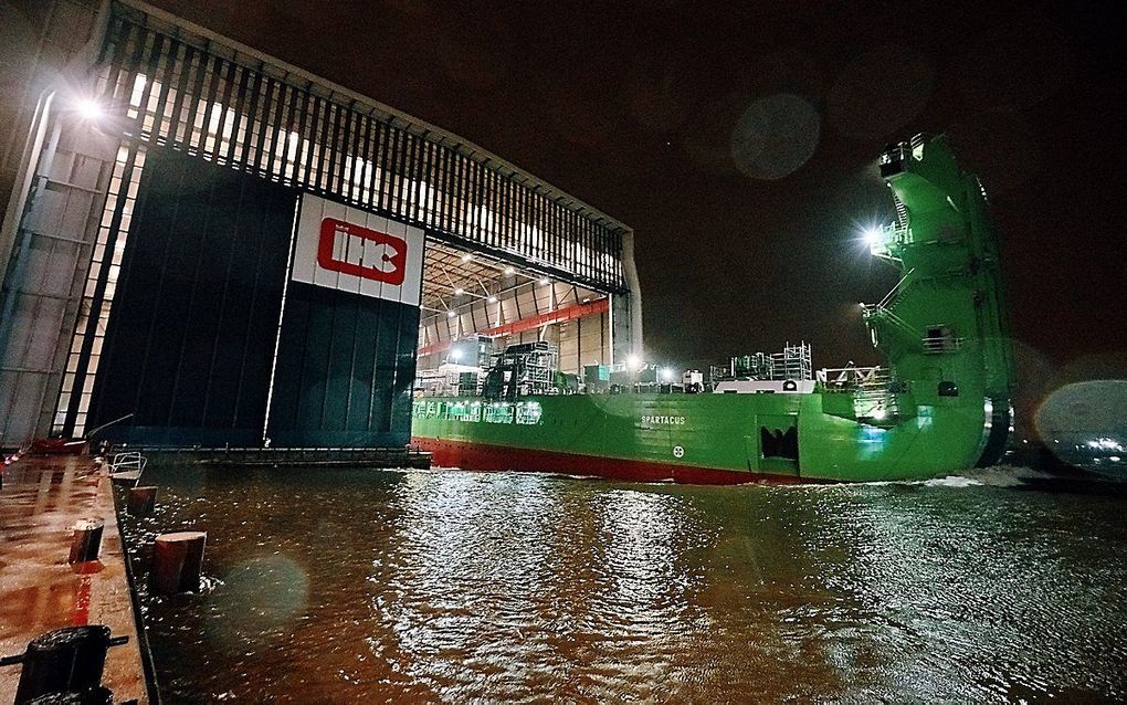 Tewaterlating van de Spartacus, ’s werelds grootste zelfvarende cutterzuiger, eind 2018 bij IHC in Krimpen aan den IJssel. IHC is specialist in de bouw van baggerschepen. beeld Royal IHC