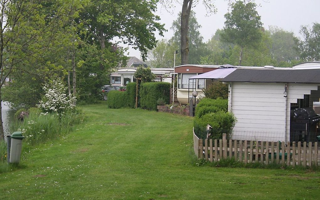 De plannen om op camping De Put bij Ottoland arbeidsmigranten te huisvesten zijn van de baan. De nieuwe eigenaar, Michael van Hoorne, wil de camping omvormen in de stijl van zijn attractiepark Avonturenboerderij Molenwaard in Groot-Ammers. beeld André Bij