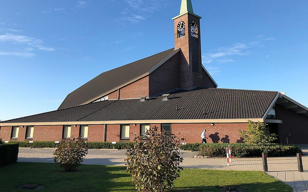 In het kerkgebouw van de hersteld hervormde gemeente te Elspeet werd maandagavond een van de jaaropeningen van de Jacobus Fruytier scholengemeenschap gehouden. beeld RD