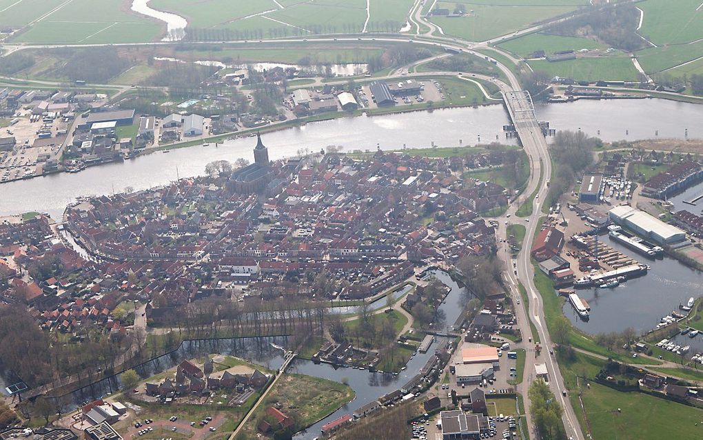 Luchtfoto van het Overijsselse Hasselt. De coronacrisis treft het Overijsselse stadje hard. De foto dateert van voor de crisis. beeld RD, Anton Dommerholt