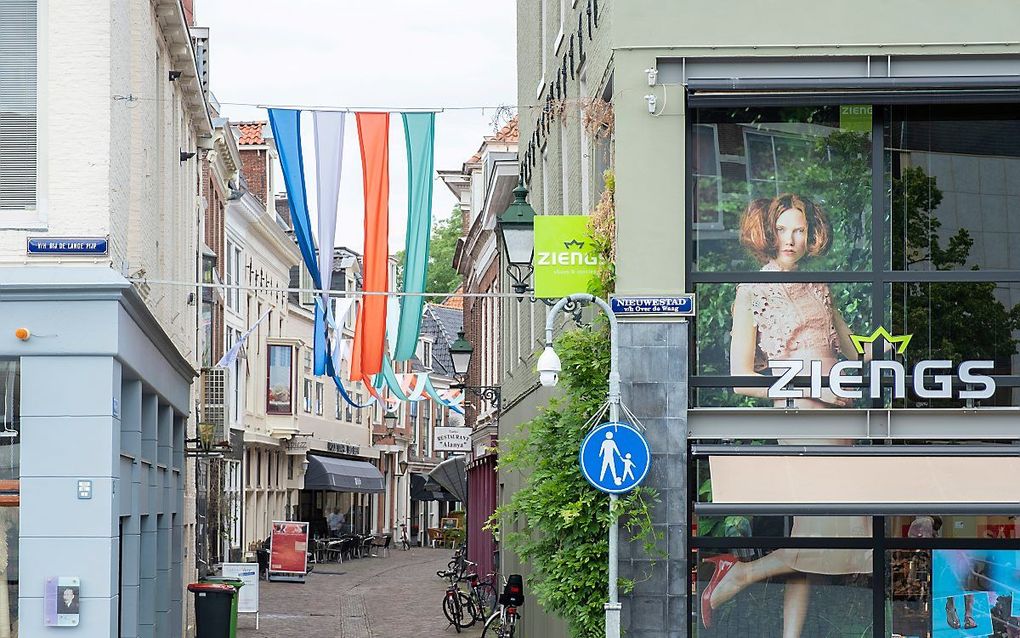 Winkelstraat in Leeuwarden. beeld Sjaak Verboom