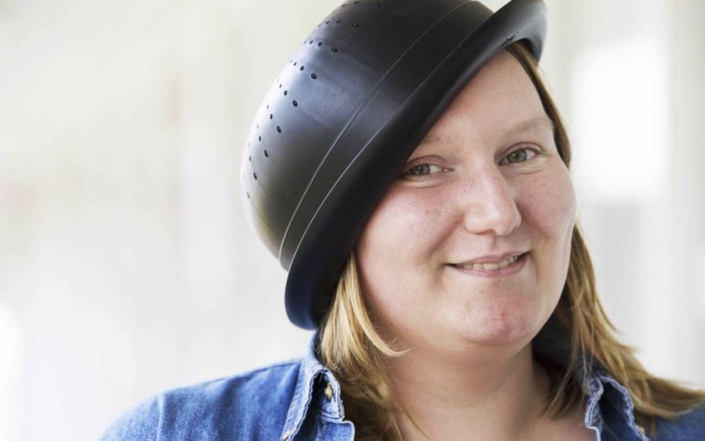 Uitleg: pastafari mag geen paspoortfoto met vergiet