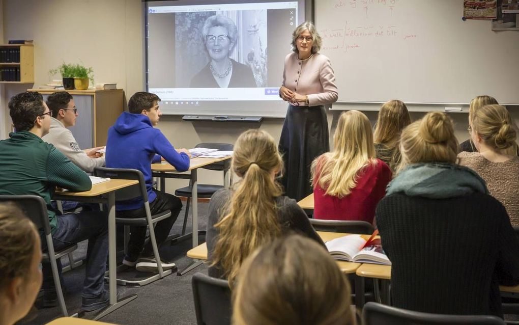 Bij ”De idioot in het bad” kun je een speld horen vallen