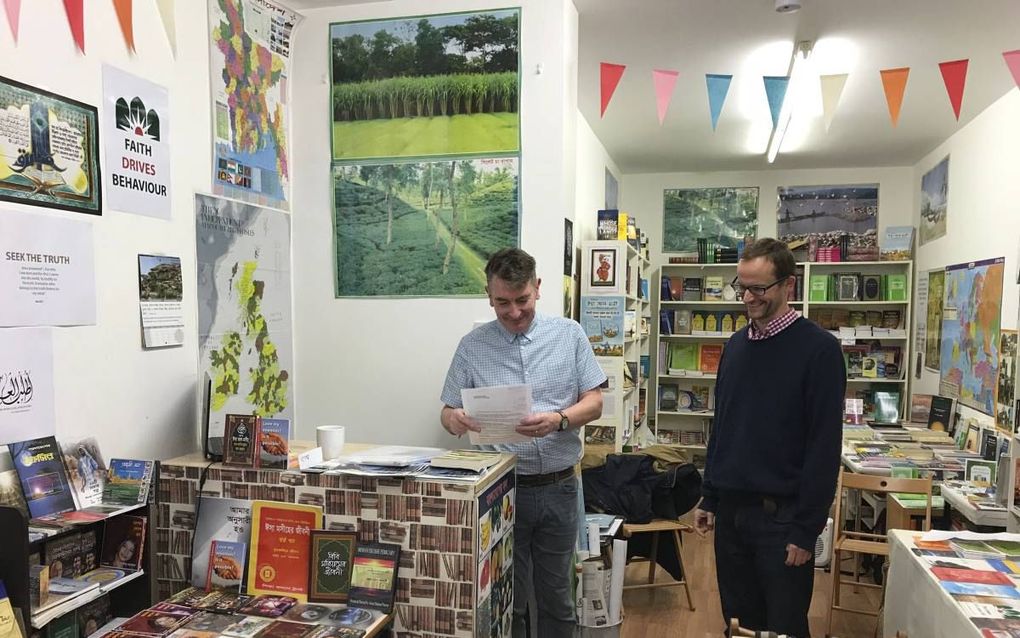 Christelijke boekwinkel in Londen richt zich op Bengaalse moslim