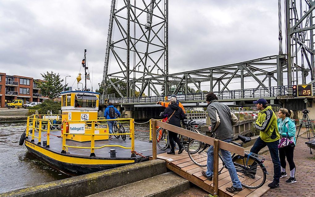 Afgesloten Brug Boskoop Ramp Voor Transport