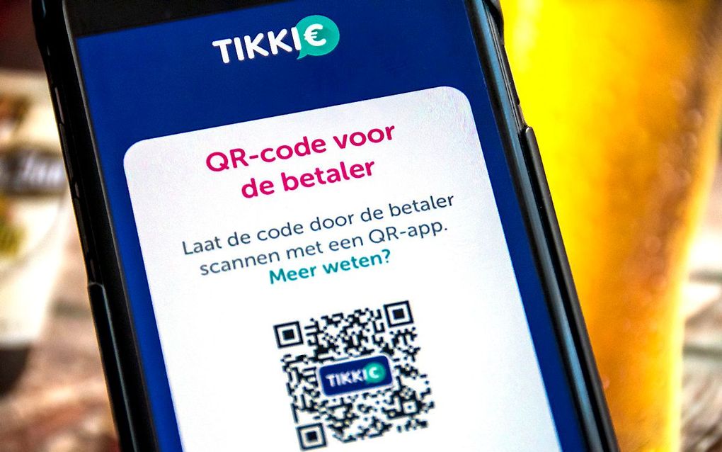 Bloemen doneren voor Dodenherdenking met Tikkie